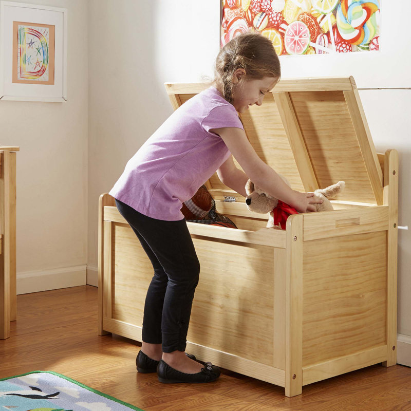 Melissa & Doug Toy Storage Bench & Reviews
